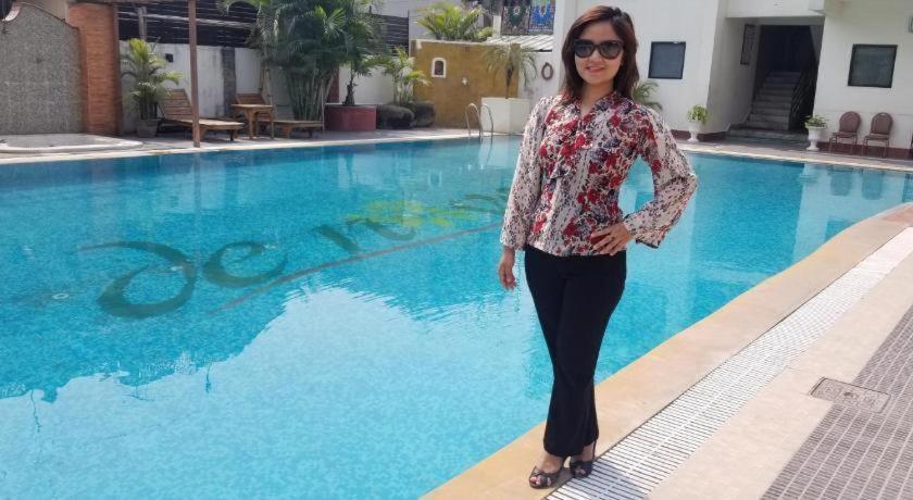 Hotel Club Denovo Butwal Exterior foto